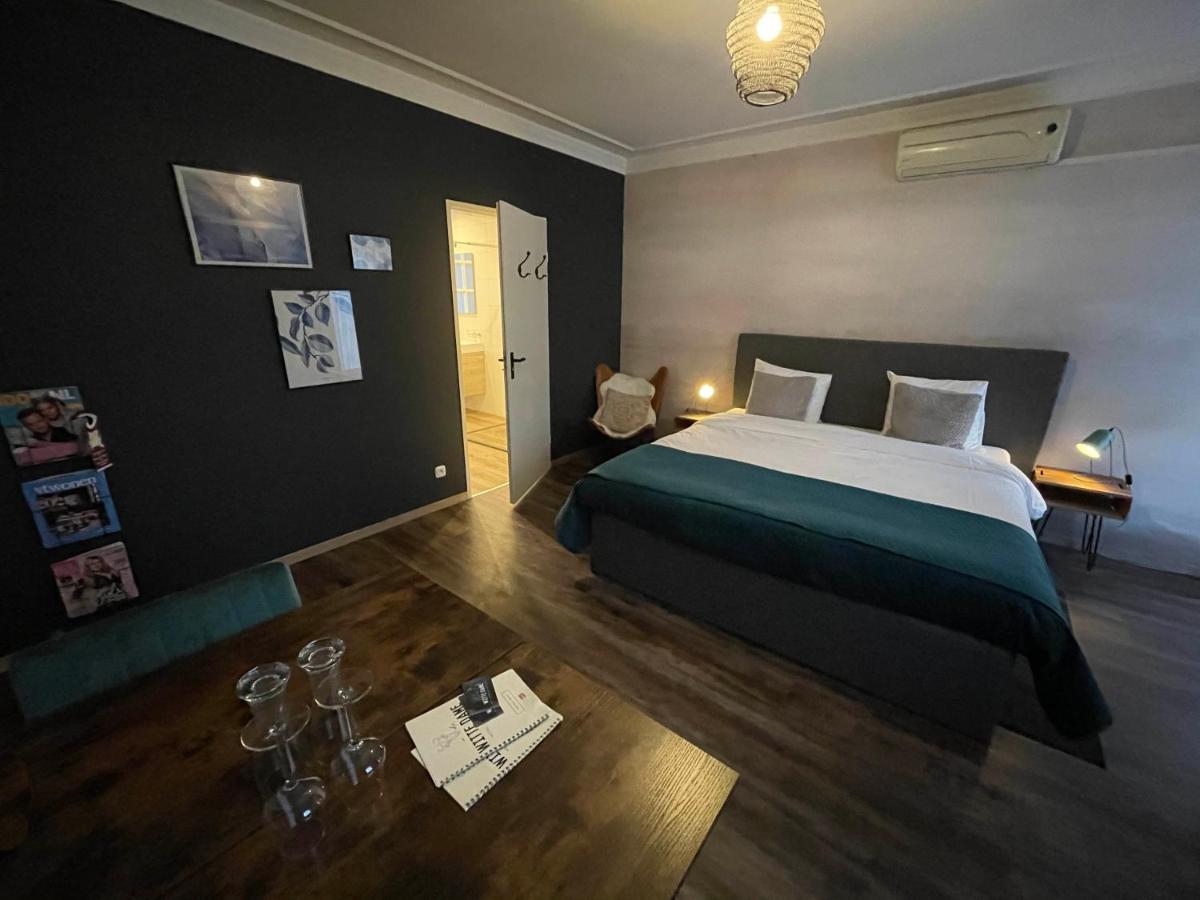 In De Witte Dame Hotel Bar Kitchen Apartments Grubbenvorst ภายนอก รูปภาพ