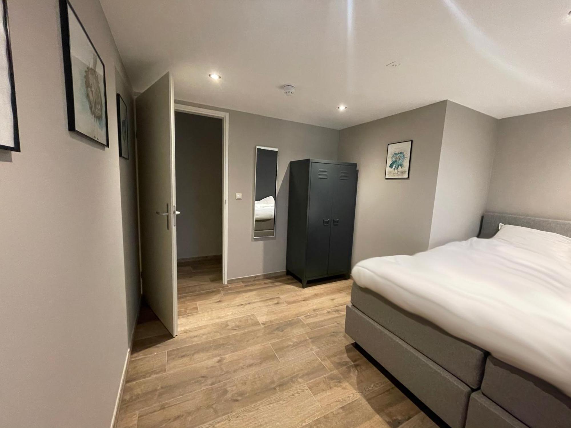 In De Witte Dame Hotel Bar Kitchen Apartments Grubbenvorst ภายนอก รูปภาพ