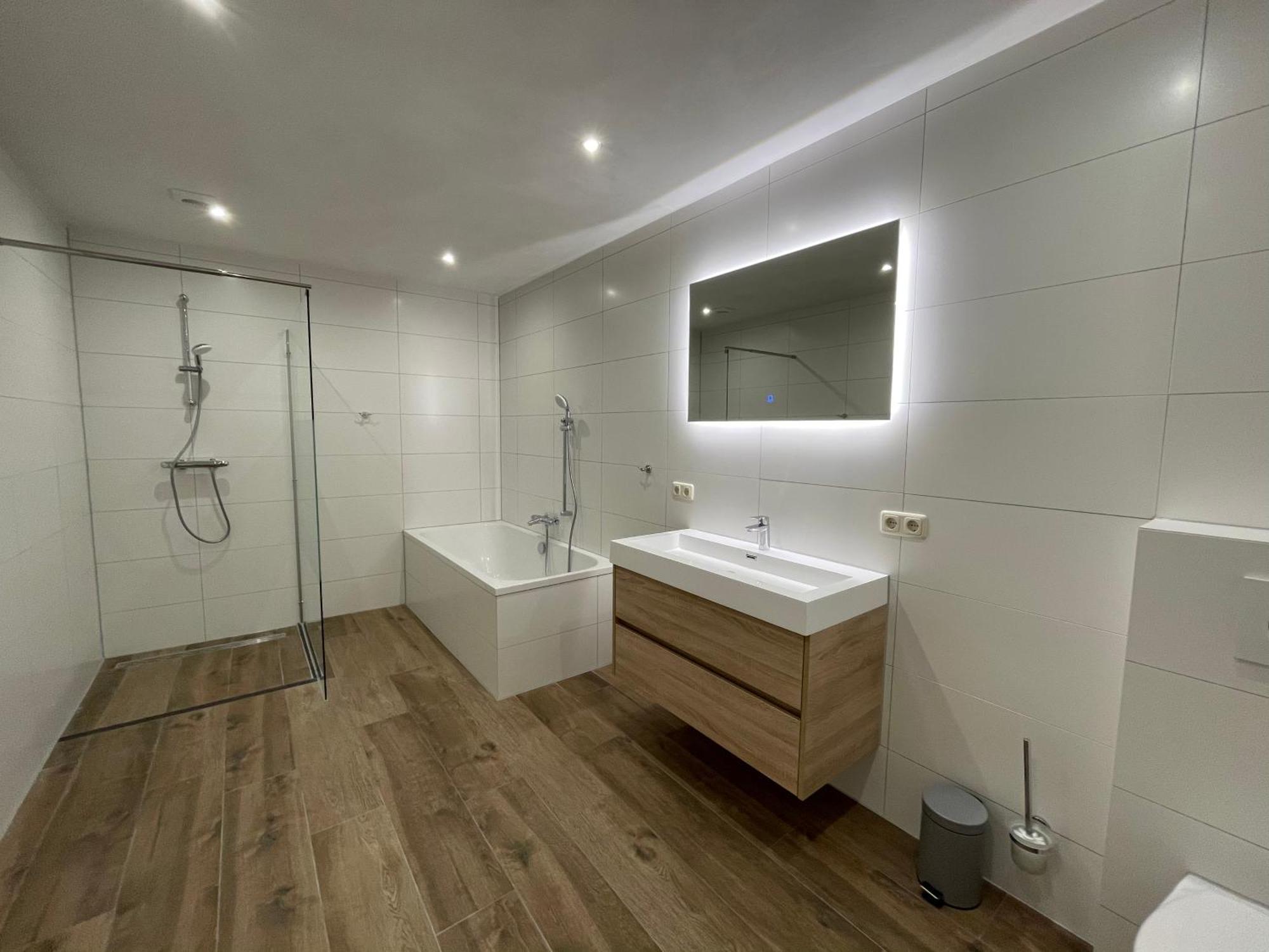 In De Witte Dame Hotel Bar Kitchen Apartments Grubbenvorst ภายนอก รูปภาพ